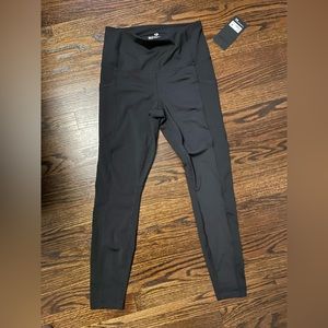 90 degree reflex leggings. Black NWT